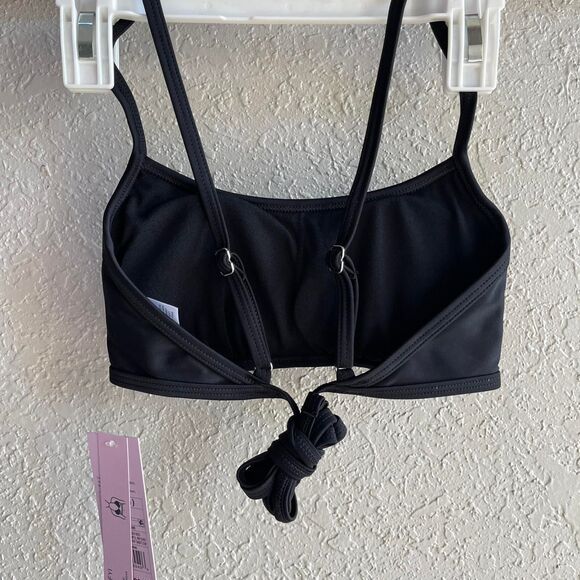 Wild Fable Size XXS Black Bikini Swim Top – Strappy Tie Front - Picture 3 of 4